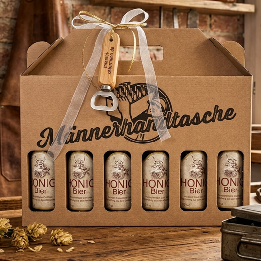 Männerhandtasche der Imkerei Ostermann, bestehend aus: 6 Flaschen à 0,33l Honig Bier in einem Karton in Form einer Tragetasche , mit Flaschenöffner. 